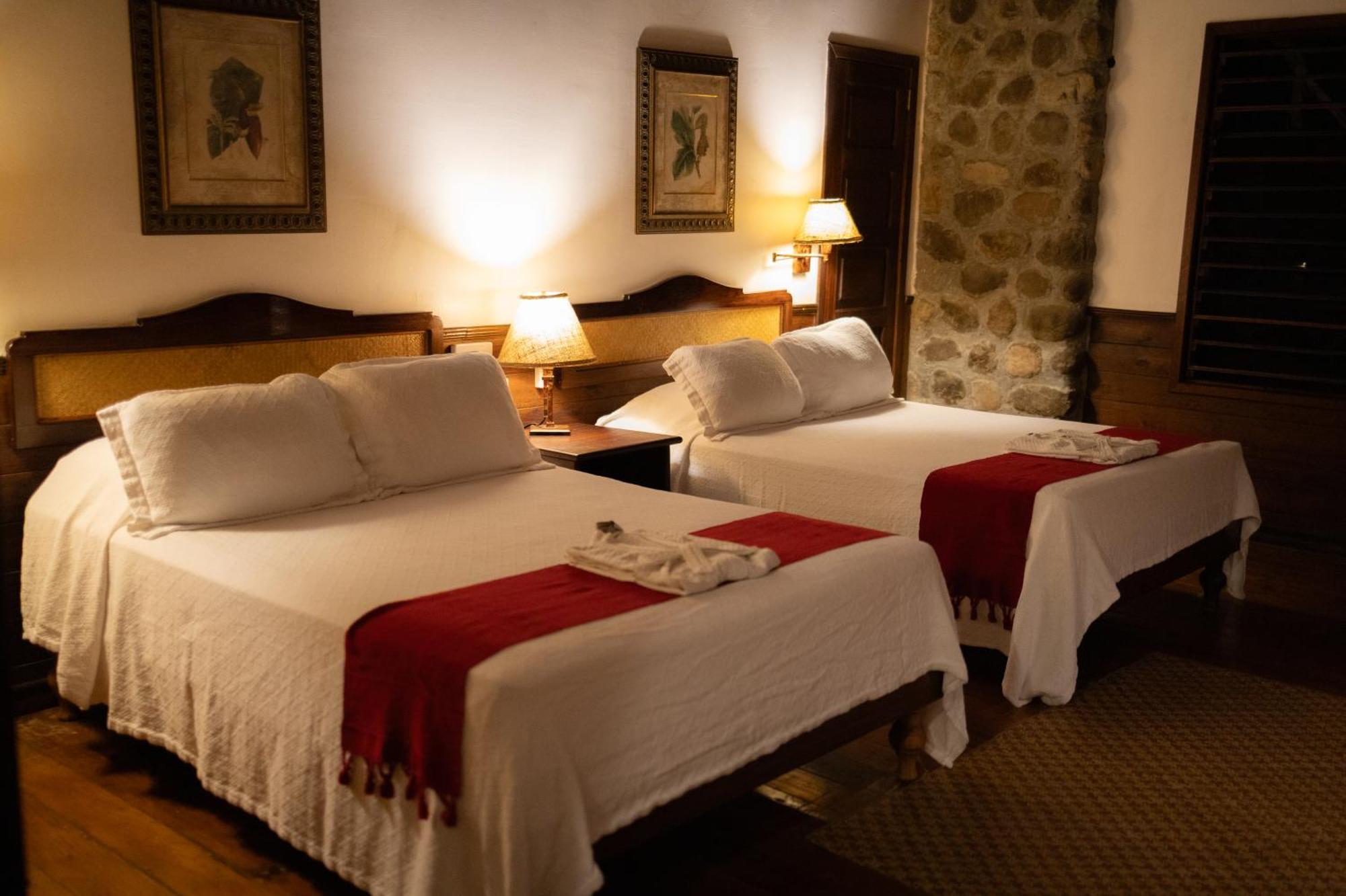 The Lodge & Spa At Pico Bonito El Pino Kültér fotó