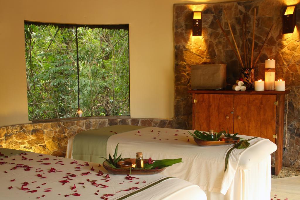 The Lodge & Spa At Pico Bonito El Pino Kültér fotó