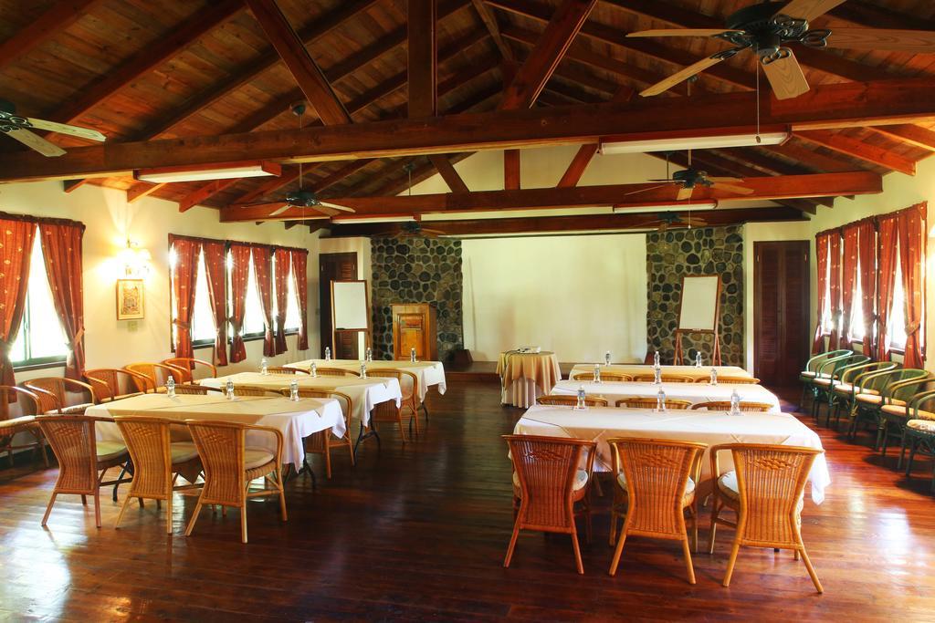 The Lodge & Spa At Pico Bonito El Pino Kültér fotó