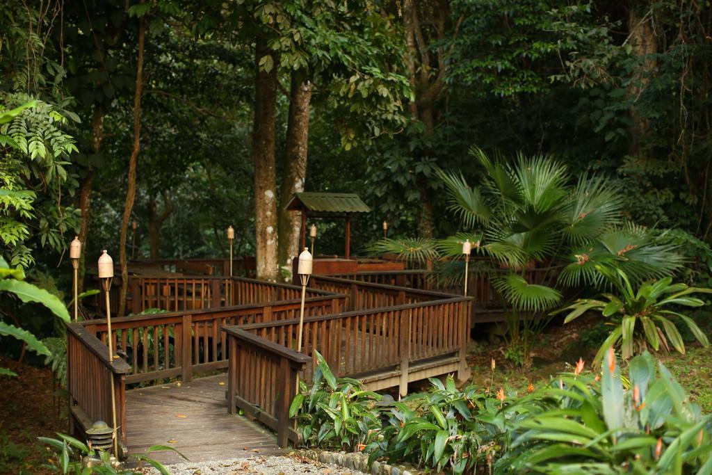 The Lodge & Spa At Pico Bonito El Pino Kültér fotó