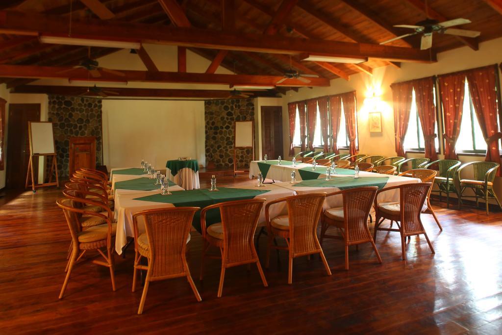 The Lodge & Spa At Pico Bonito El Pino Kültér fotó