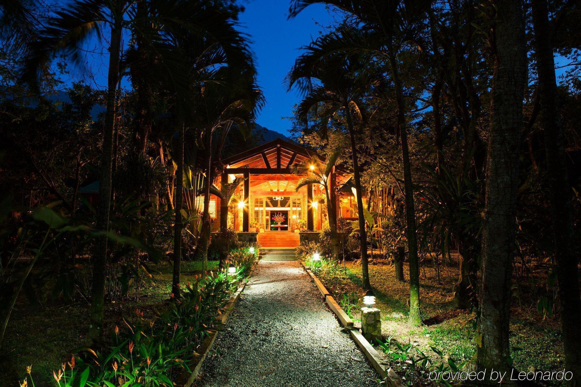 The Lodge & Spa At Pico Bonito El Pino Kültér fotó
